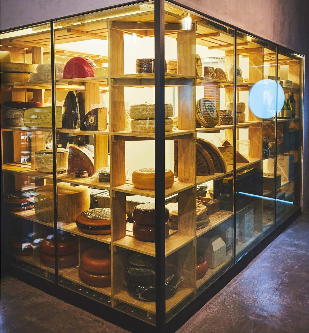 Cheese display at Cheeselads